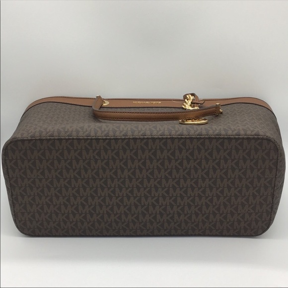 MICHAEL KORS SHANIA LG EW CHAIN TOTE BROWN - Picture 6 of 8